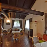 La Roche Appartments Aparthotel Aosta