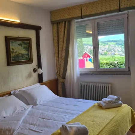 Aparthotel La Roche Appartments 3*