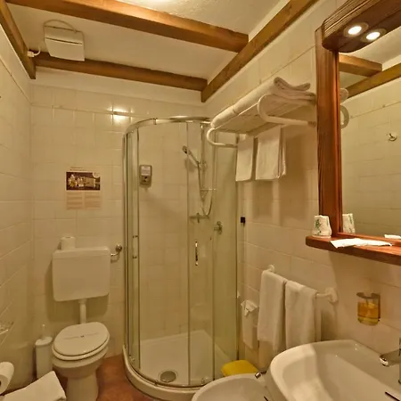 La Roche Appartments 3*