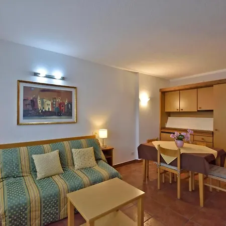 라 로케 아파르트먼트 아오스타