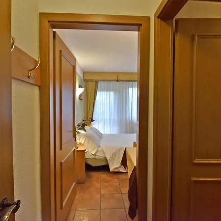 La Roche Appartments 3*