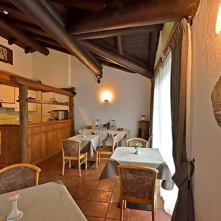 La Roche Appartments 3*