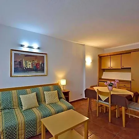 La Roche Appartments 3* Aoste