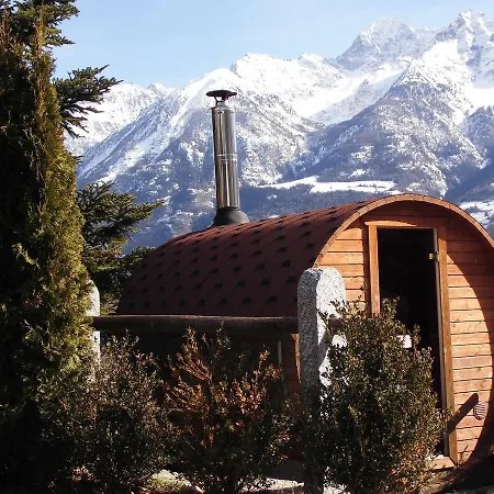 La Roche Appartments 3*