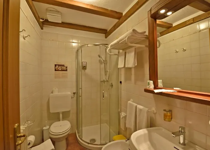 La Roche Appartments 3*