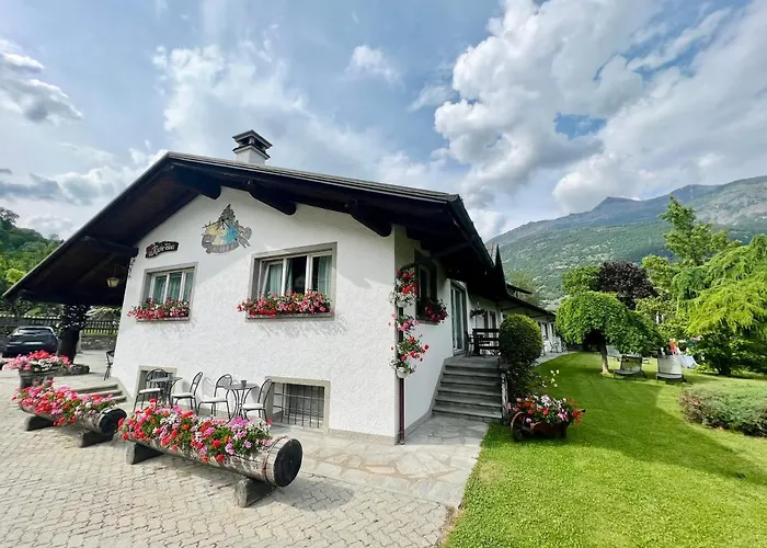 ラ ロシュ アパートホテル アオスタ